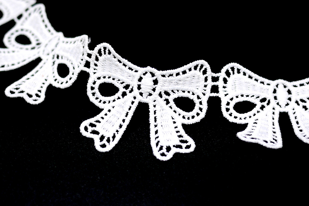 Laço de Renda em Forma de Laço