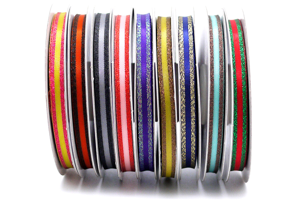 Cinta Rayada Estrecha con Borde Metálico