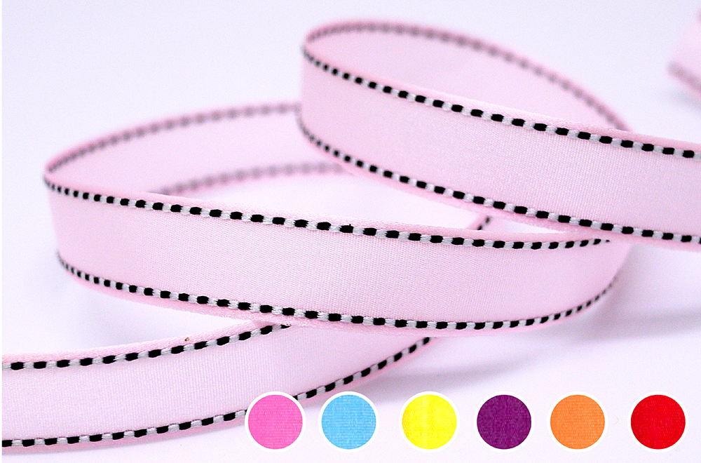 Стрічка з чорно-білим боковим швом