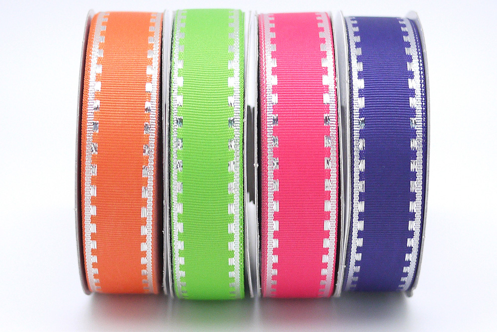 Argentea Lateralis Sutura Grosgrain Taenia