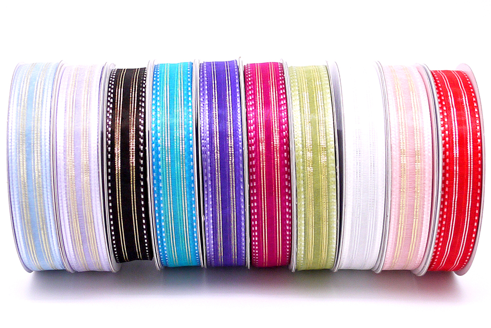 Вишивка металевої органзової стрічки