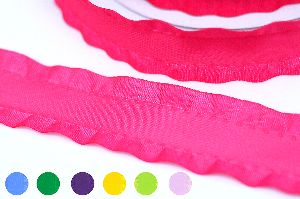 रफ्फल्ड एज सैटिन रिबन