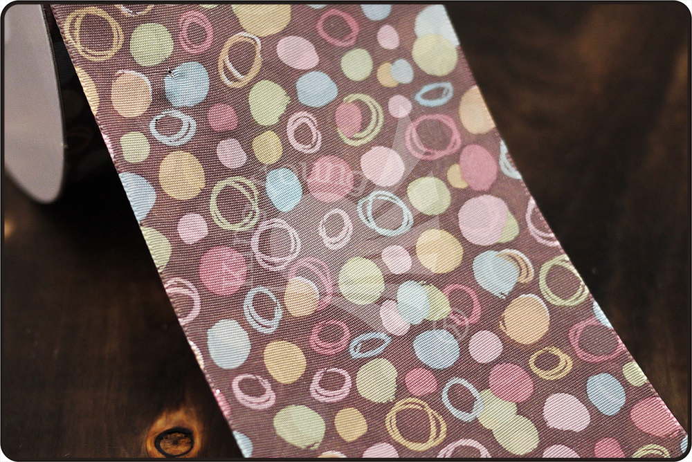 Лента с нерегулярными точками и кругами 70 мм