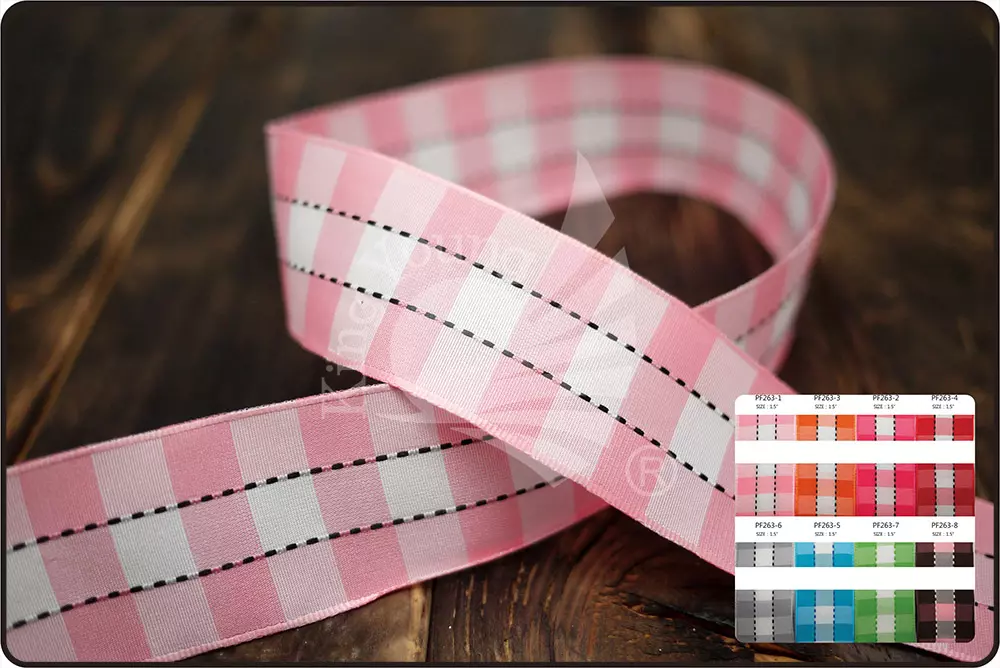 Kockás és öltött szalag