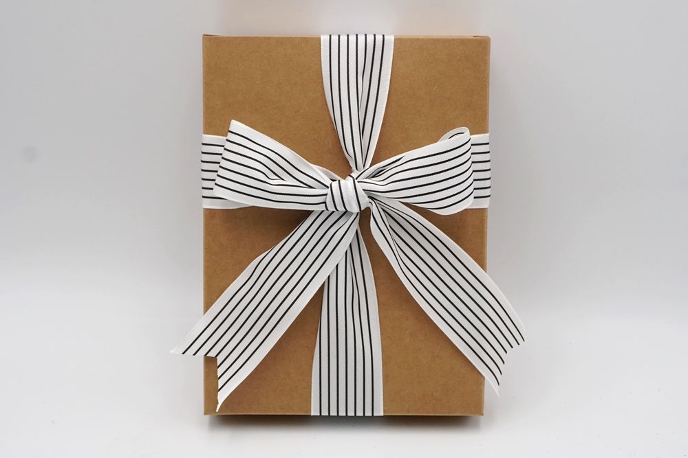 Elevate Your Gift Packaging with Custom Gold Glitter Ribbon Bows