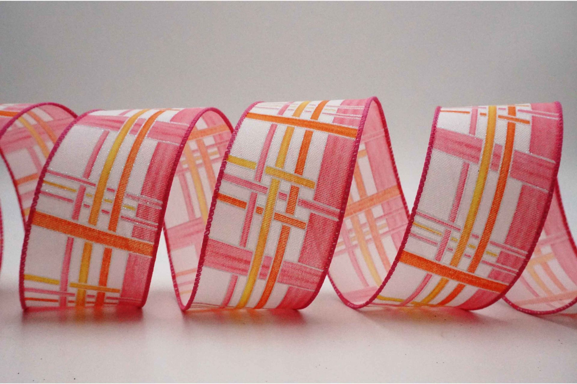 彩色线条设计缎带| 台湾高品质彩色线条设计缎带制造商| 縉陽企業有限公司, image size:1920x1280