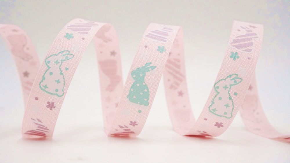 AIEX 2 rollen 6,4cmx5yard Easter Ribbon Wired, Easter Ribbon Roll met Gekleurde Eieren en Gele Konijnen Pasen Jute Lint voor Pasen Decoratie Inpakken Strikken Kransen Maken (2 Stijlen