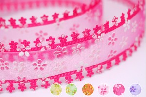 Cinta de organza con borde de flores troqueladas - Cinta de organza con borde de flores troqueladas