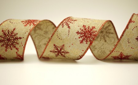 Wstążka z płatkami śniegu i kropkowaną linią - Wstążka z płatkami śniegu i kropkowaną linią