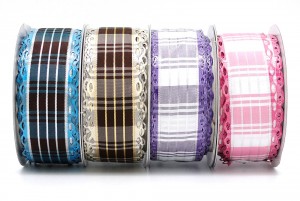 Plaid Ribbon w/Metallic Diecut Edge - Plaid Ribbon w/Metallic Diecut Edge