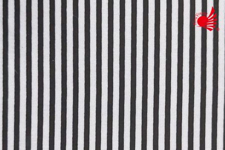 Tissu à rayures noir et blanc 7-7