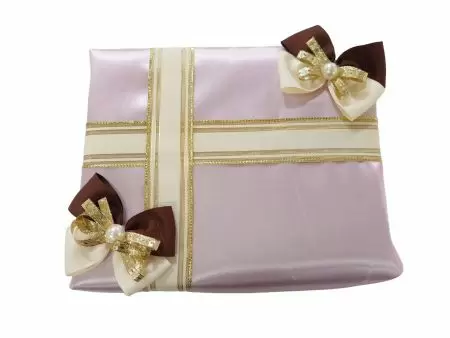 4 Grosgrain and 8 Petite Loops with Pearl Ribbon Box Bow - 4 Grosgrain and 8 Petite Loops with Pearl Ribbon Box Bow