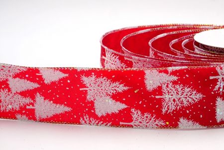 Piros és fehér szatén hóval borított csillogó fenyőfák_KF7634GN-7