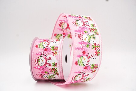 Ruban forestier hivernal avec bonhomme de neige rose et ludique