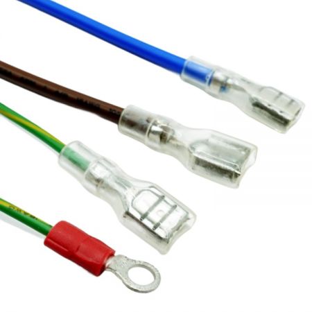 Geïsoleerde terminalconnectoren ontworpen voor hoogpresterende draadboom.