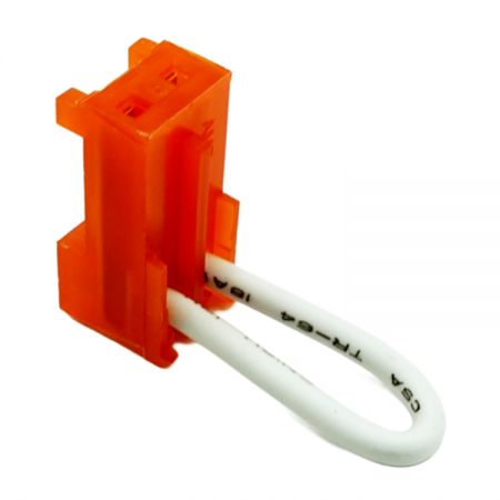 Vista superior del cable de salto de seguridad, mostrando la configuración precisa de los cables.