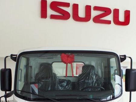 Links estabilizadores para ISUZU - Peças de chassi para veículos de passageiros ISUZU.