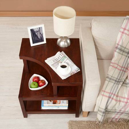 Odkládací stolek ve stylu Jenga.