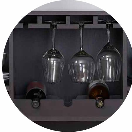 T szó függő pohártartó kialakítás.