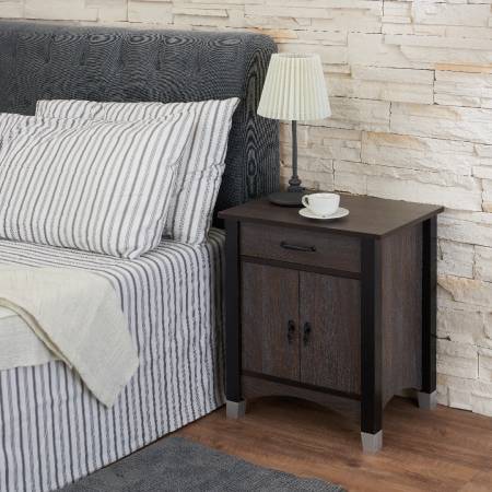 Industrial Side Table - Noble and retro color matching.