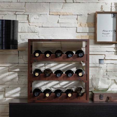 مجموعة الزجاجات النبيذ القديمة المربعة