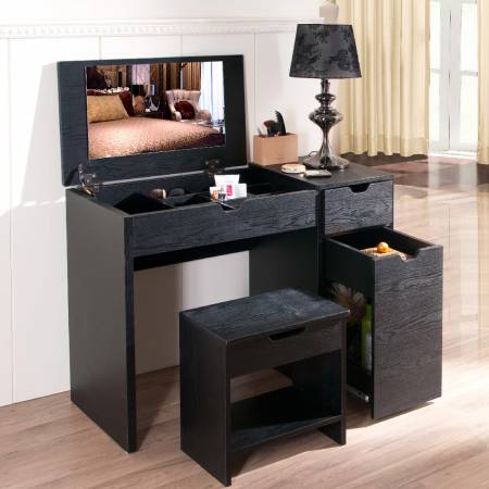 Stil: Schwarze Eiche.