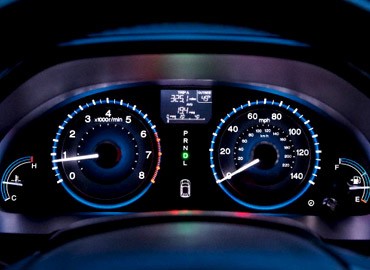 輸出入業者向け自動車冷光計器パネル
