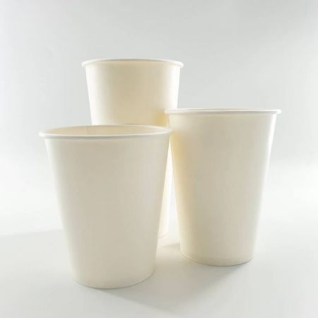 tazas de papel libres de plástico