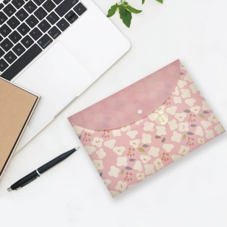 Plastik Belge Cüzdanları