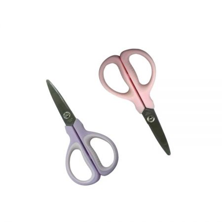 Tijeras ergonómicas - Tijeras ergonómicas profesionales al por mayor con hojas de acero inoxidable y agarres suaves para uso en oficina.