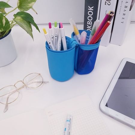 תיק עטים מקורי לעמידה