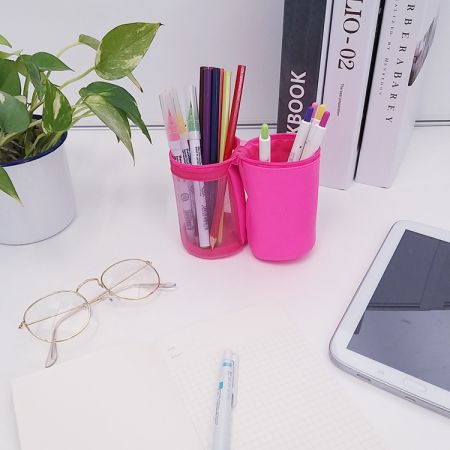 תיק עטים מקורי לעמידה