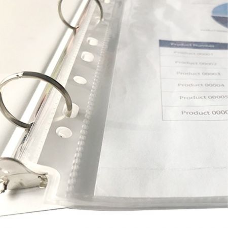 Fundas de papel codificadas por colores para la organización de carpetas