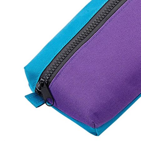 Оригинальный карандашница Colorado с молнией