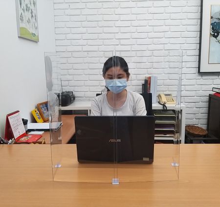 מסך מותאם אישית לשולחן מחשב PET