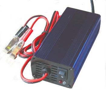 12V COMPACT 3-STEP LEAD-ACID BATTERY CHARGER - WHC 3 Steps 12V6A LEAD-ACID BATTERY CHARGER