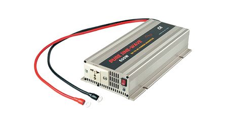 600W 正弦波パワーコンバータ 12V/24V DC から 220V AC