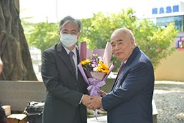 朝陽大學鄭道明校長與南良集團蕭登波總裁合影