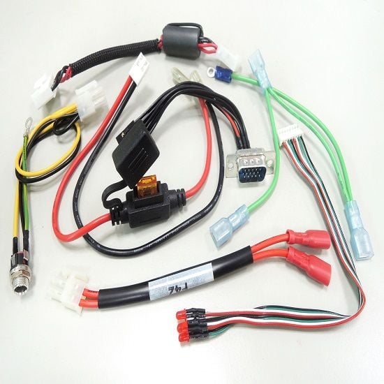 Arneses de cables personalizados y ensamblaje de cables