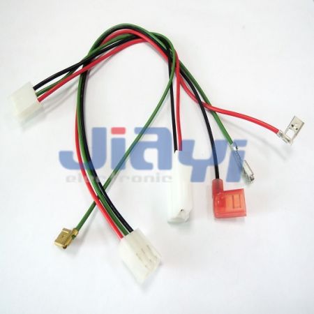 Assemblage du faisceau de câblage automobile