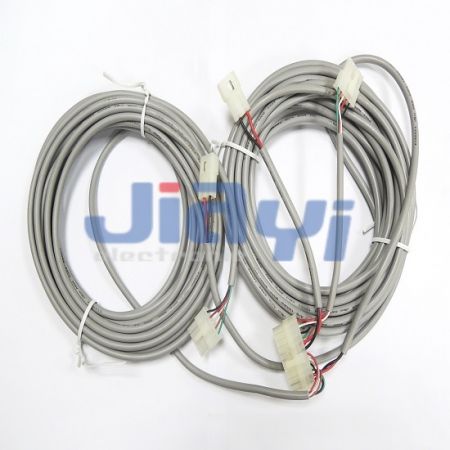 Автомобильный кабельный жгут