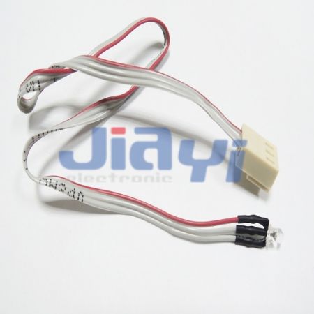 Montagem de chicote de cabos