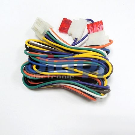 Auto Molding Fuse Holder Cable Assembly