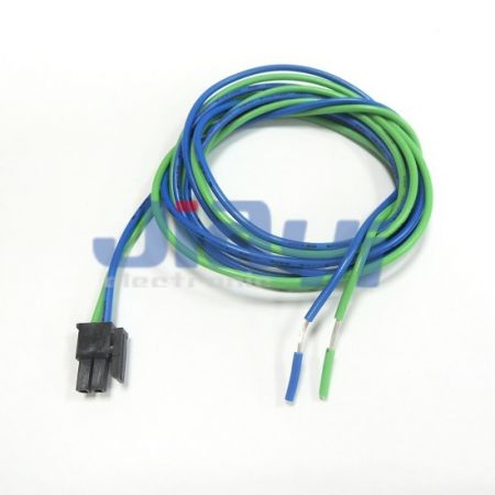 Разъем Molex Micro-Fit с двойным рядом контактов с кабелем