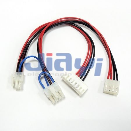Arnés de cables y cables de la serie Molex 5557 con paso de 4.2 mm