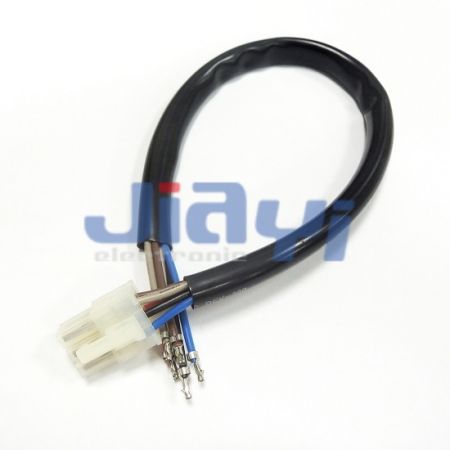 Benutzerdefinierte Montage mit Molex 5557 Steckverbinderkabelbaumkonstruktion