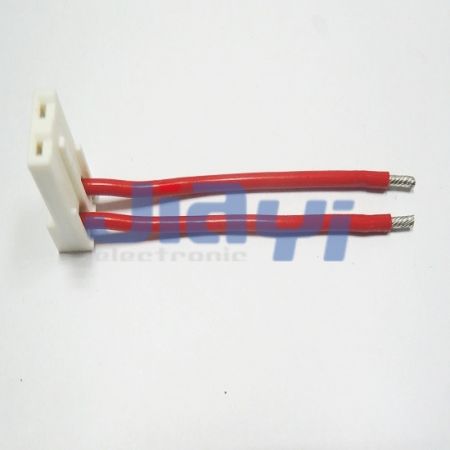 Montagem de chicote de fios com conector IDC TE de passo de 2,54 mm