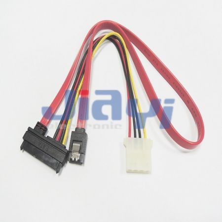 Câble SATA avec connecteur d'alimentation et de données