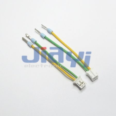 Сборочный жгут с наконечником шнура