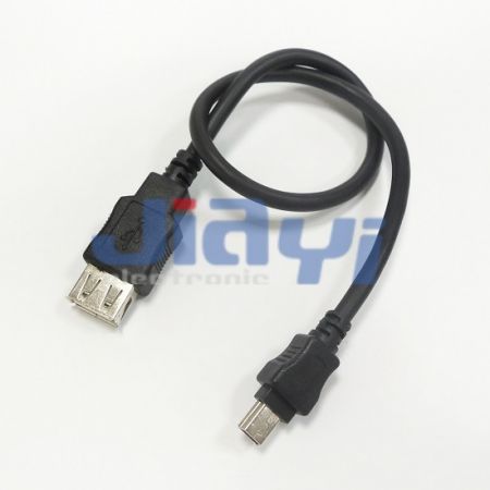 Assemblaggio cavo USB personalizzato